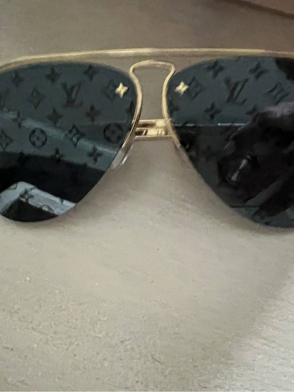 Louis Vuitton Gold Aviator Sunglasses with Gradient Lenses - Picture 7 of 8